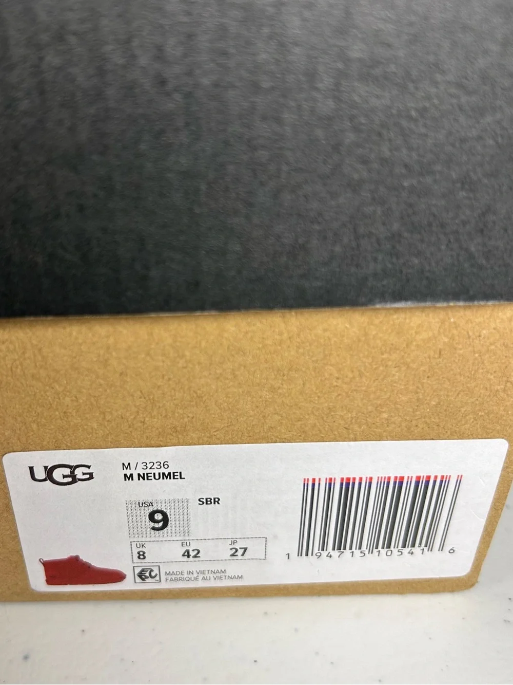 UGG Men’s Neumel Chukka Lace Up Ankle Boots Samba Red NEW Size 9